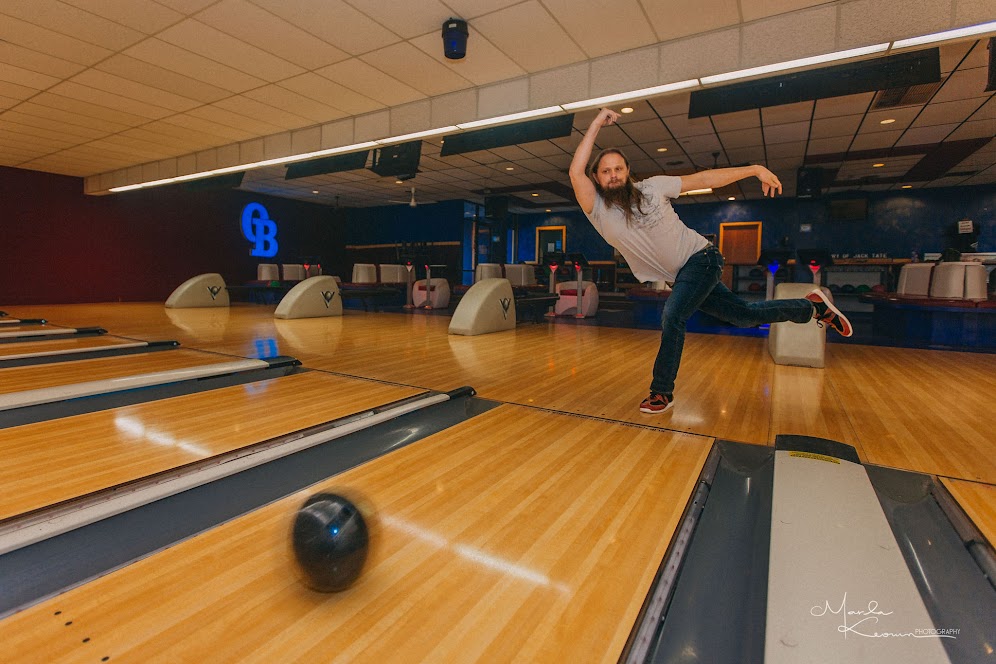 Bowling Bliss: 10 Reasons Your Family Should Hit the Lanes This Holiday Season!